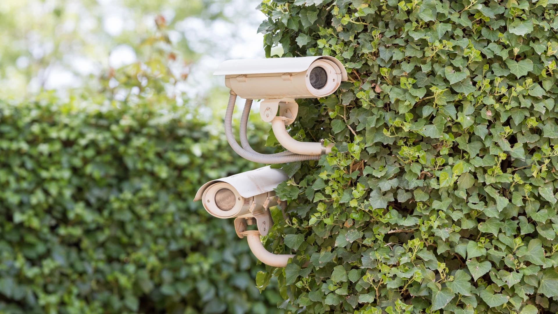 Dubai villa smart security installation