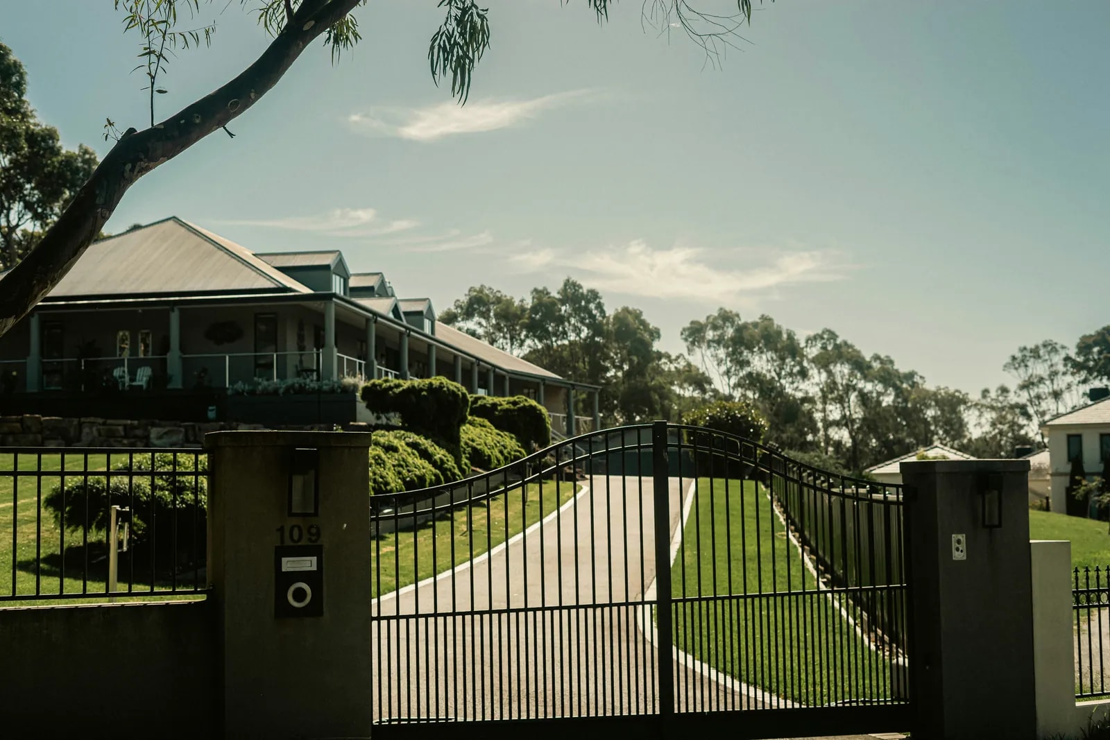 Automatic Gate Cost in Dubai (2026): Motors, Install and Smart Access in AED
