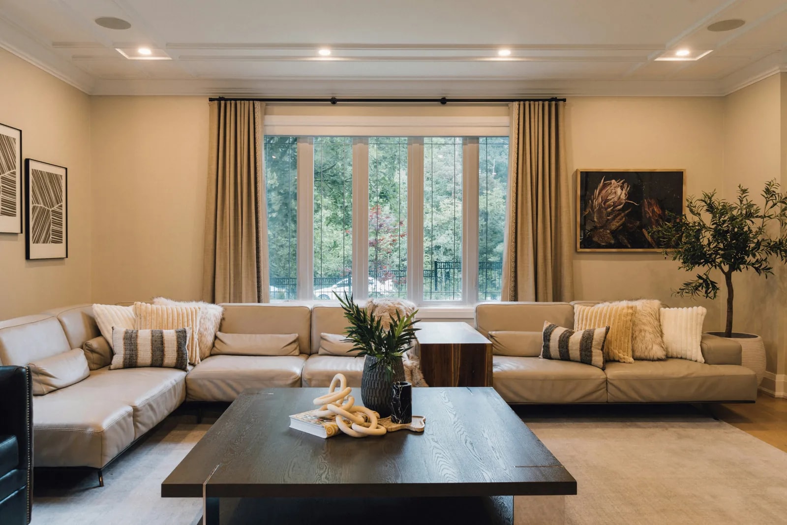 Motorised Curtain and Blind Cost in Dubai (2026): Per Window to Whole Villa