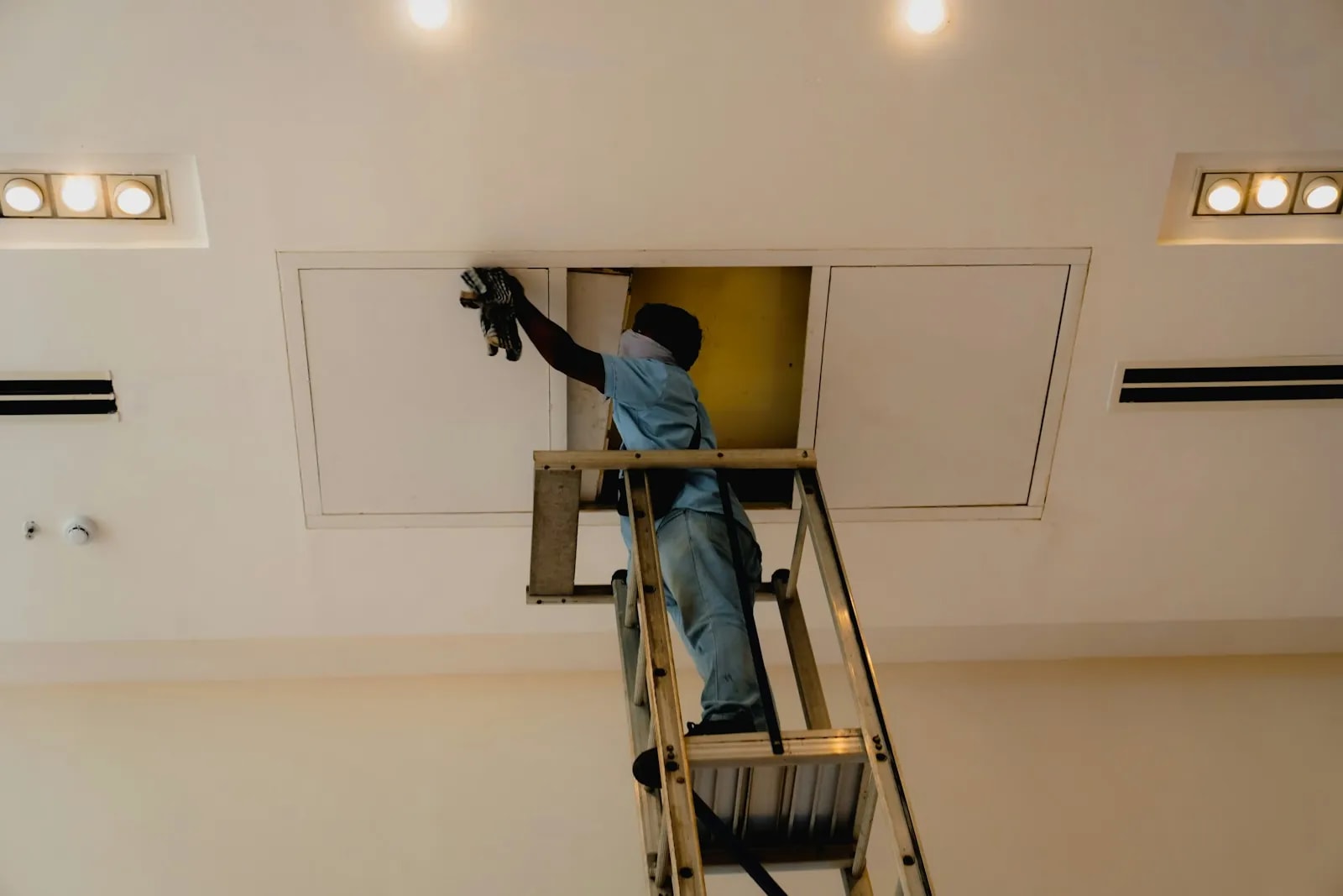 Smart Home Maintenance Contracts in Dubai: What an AMC Should Cover (2026)