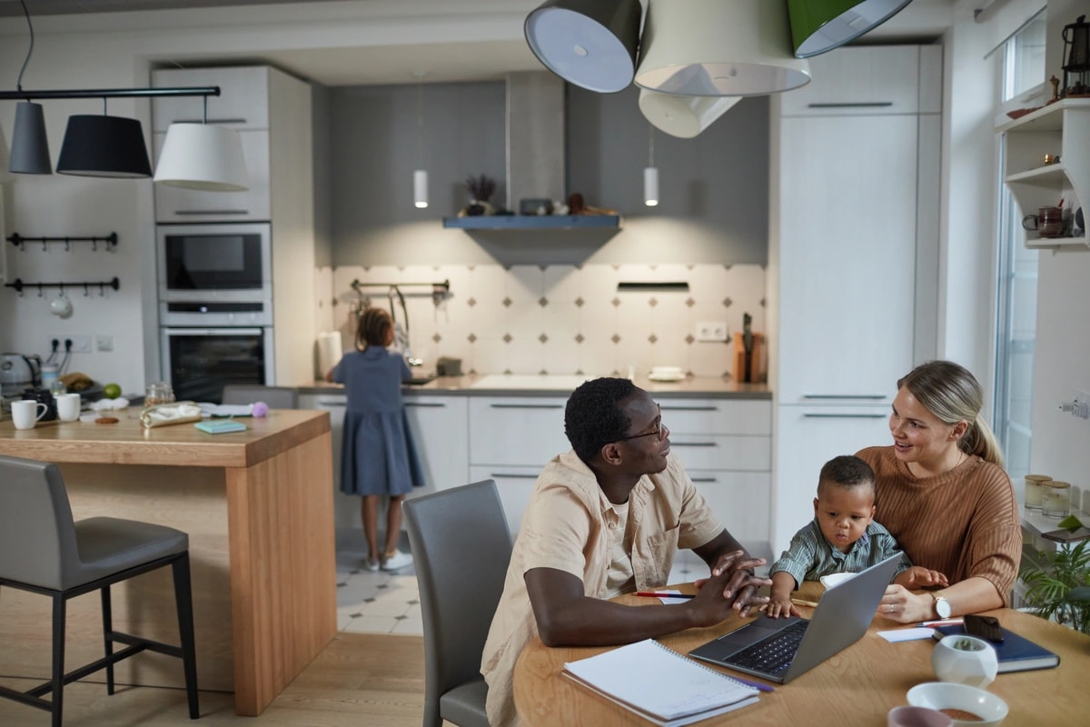 Best Smart Lighting For Dubai Villas And Apartments