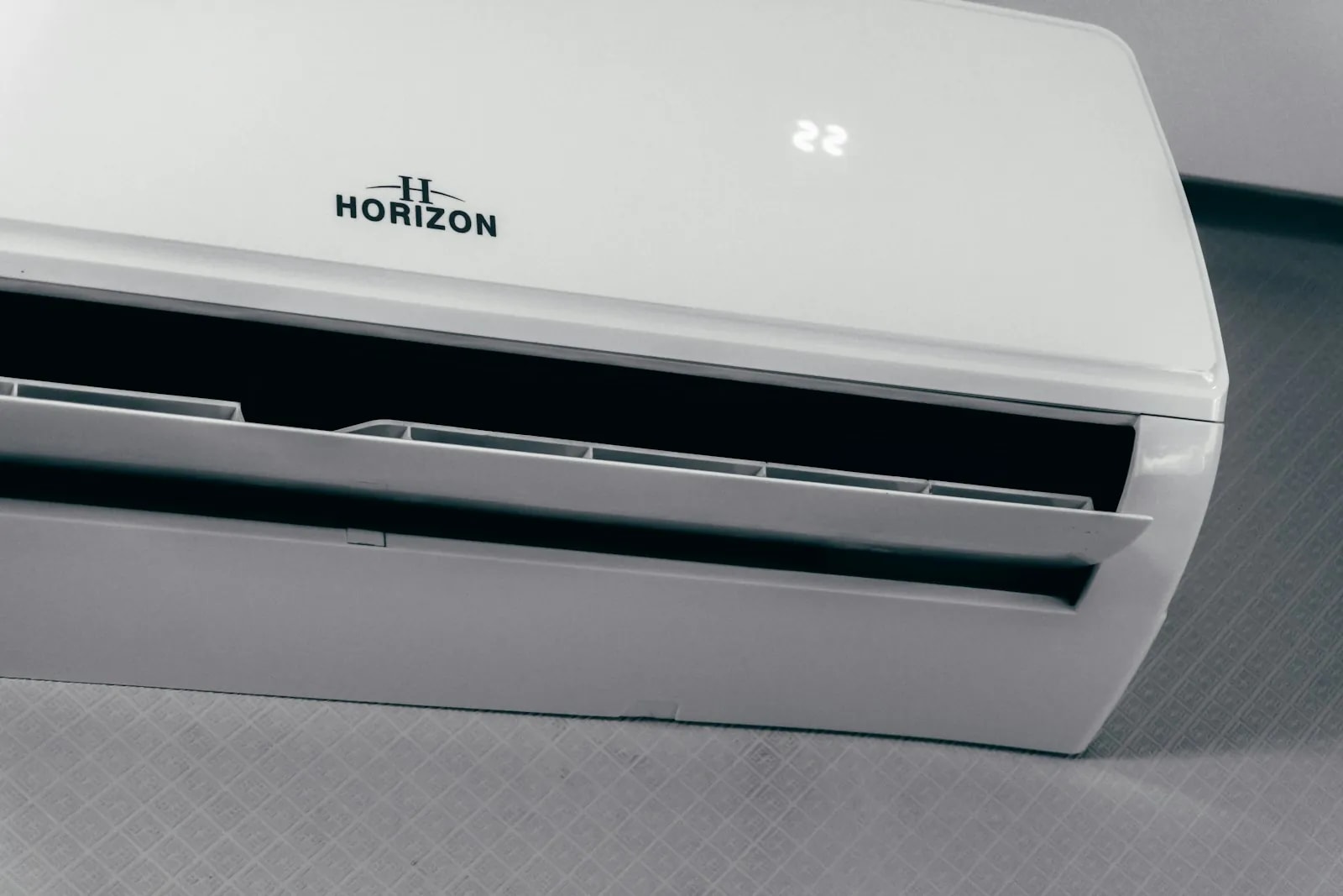How to Automate Your Home's Air Conditioning in Dubai (2026)