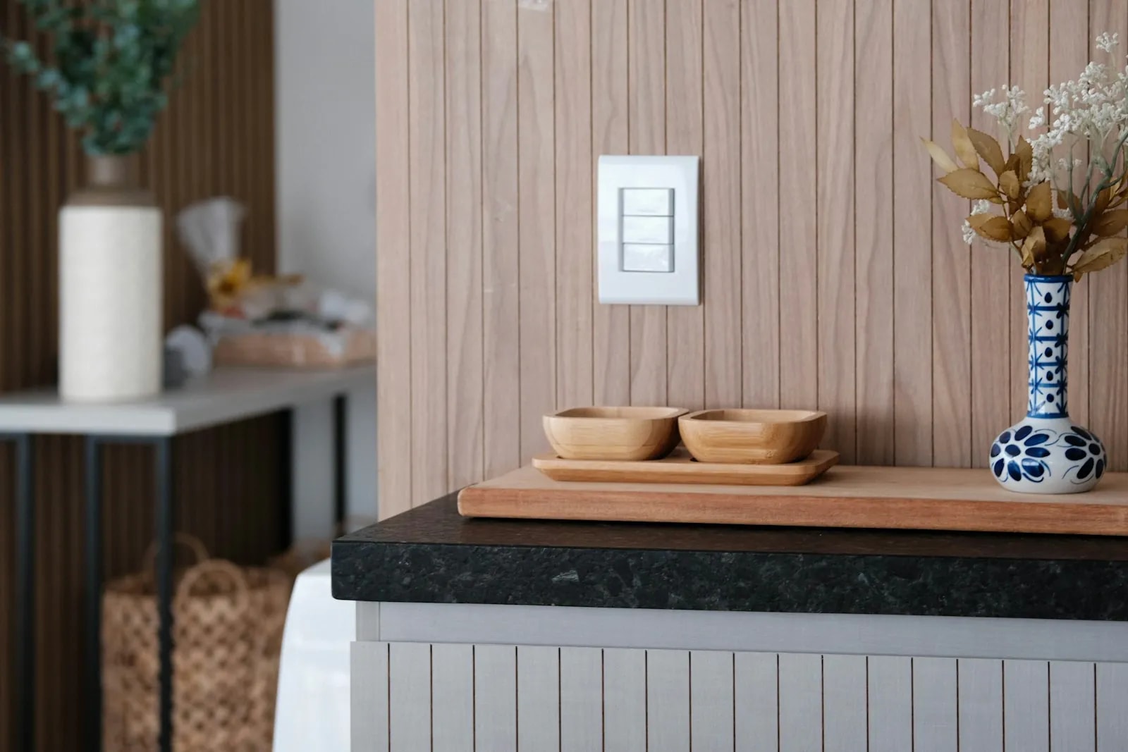 KNX vs Control4 vs Home Assistant: Which Smart Home Platform for Dubai? (2026)