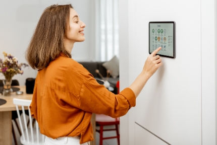 smart home security system in dubai uae
